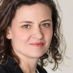 Porträt von Ramona Schwarz